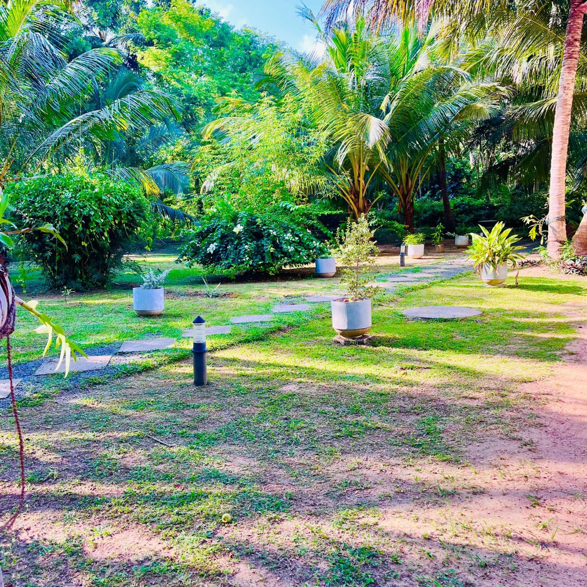 Hanguk Lanka Lagoon Villa Tangalle Eksteriør bilde